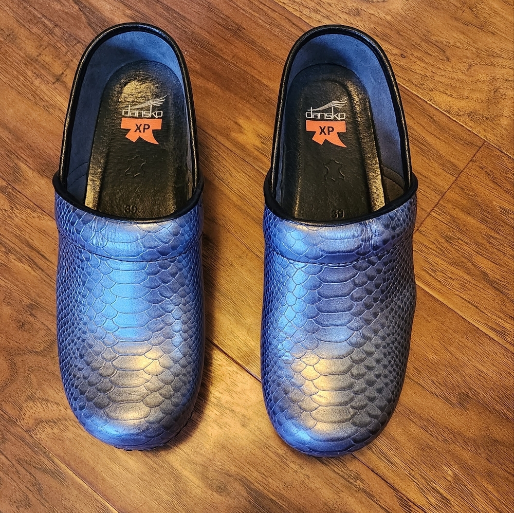Dansko CLOGS